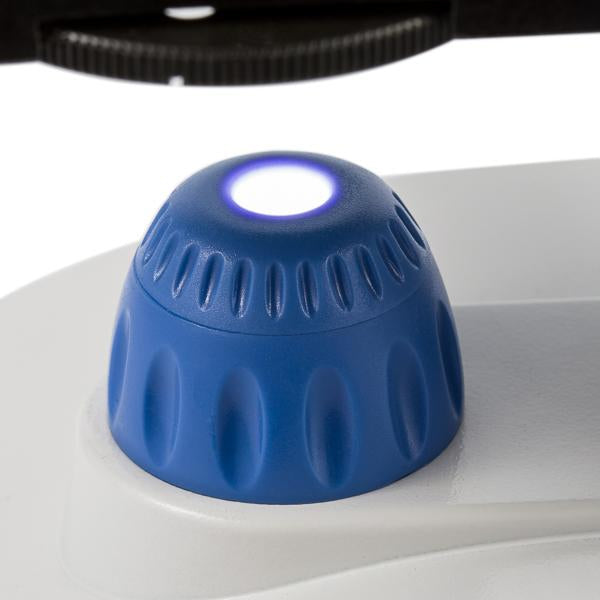 Microscopio monocular. Modelo X-ZOOMI. Marca:scientastic