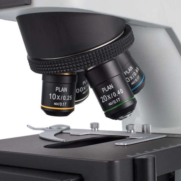 Microscopio de epifluorescencia. Modelo VE-F300. Marca: velab