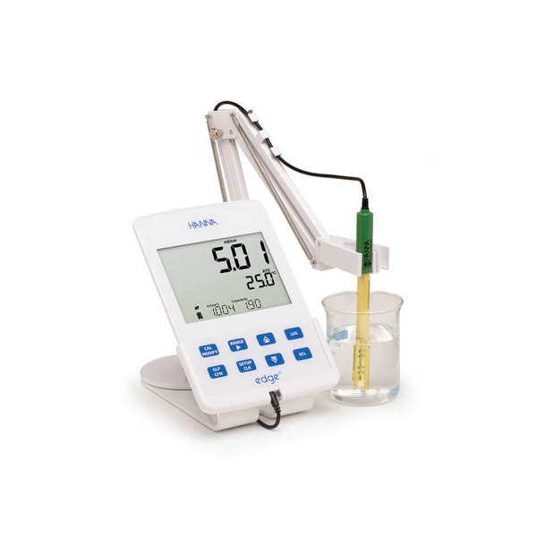 EDGE medidor de CE. Modelo HI2003-01. Marca: hanna