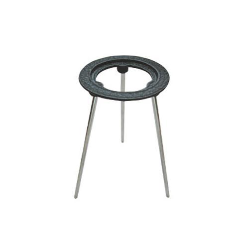 Tripie de fierro con 3 aros. Modelo AE040. Marca: aesa