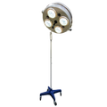 Lámpara de luz fría de cirugía sin sombra. Modelo HLAB-734. Marca: Hlab