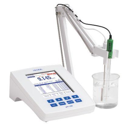 Medidor pH/ISE/EC de mesa pantalla LCD. Modelo HI5522-01. Marca: hanna